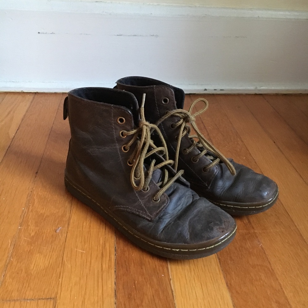 Dr. Martens 1460 Newton Leather Ankle Boots size 7